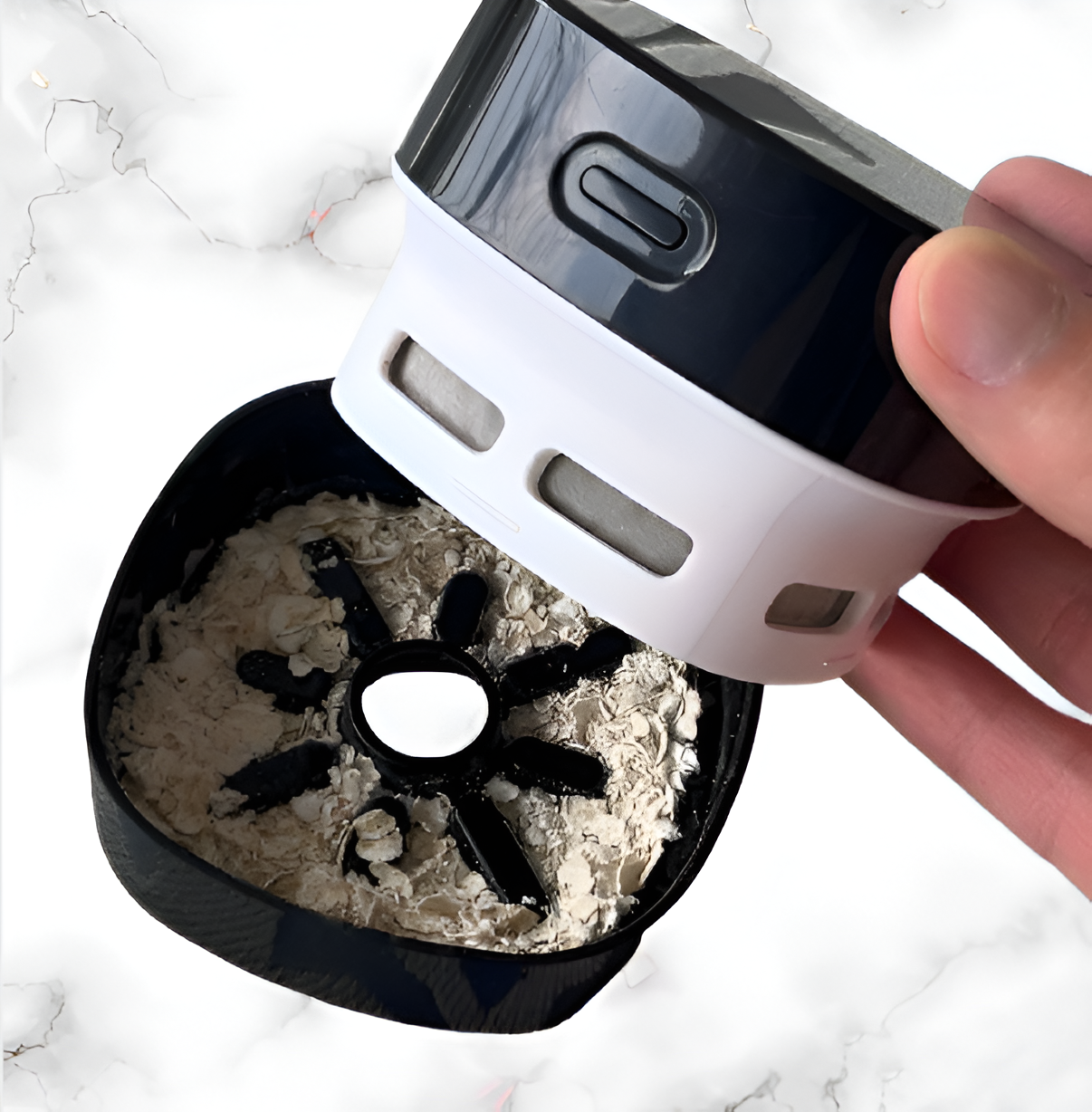 Mini Desk Vacuum Cleaner